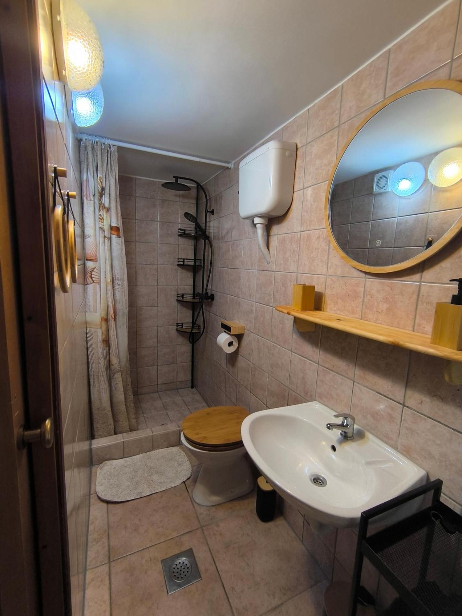 Apartamento Little Gem Banjole Exterior foto